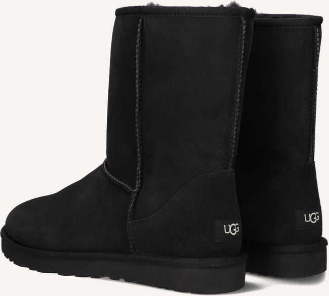 Zwarte UGG Vachtlaarzen M CLASSIC SHORT Zwarte UGG Vachtlaarzen M CLASSIC SHORT - large