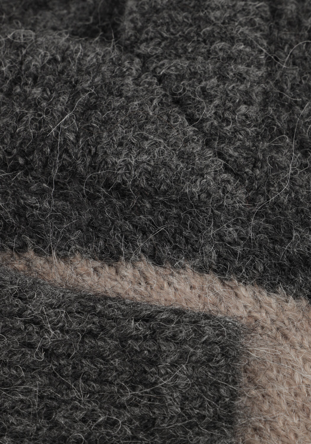 Multi ROUGE EDIT Trui ROUARGYLE LS V NECK KNIT - large