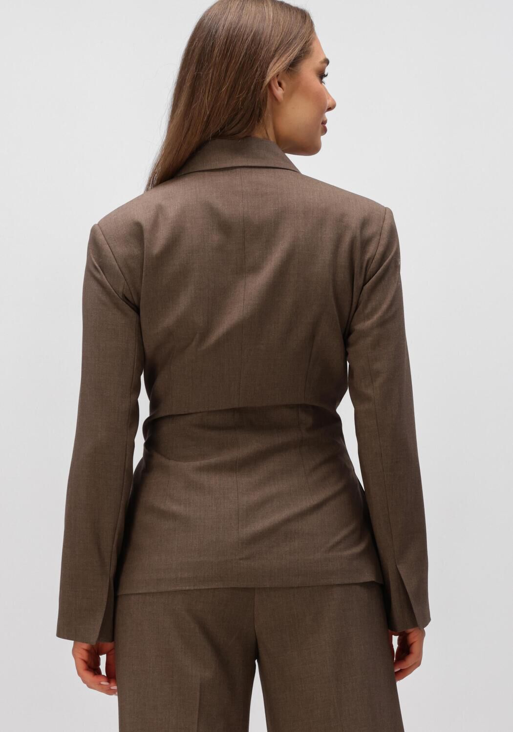 Bruine SECOND FEMALE Blazers DAKOTA WRAP BLAZER - large