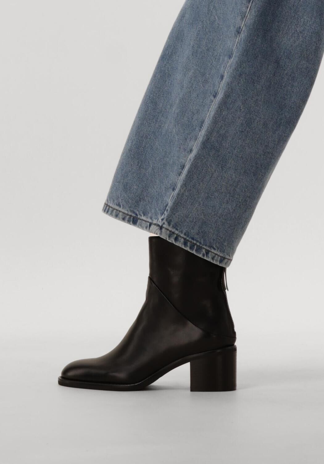 Zwarte BLASZ Enkellaarsjes 193 - large