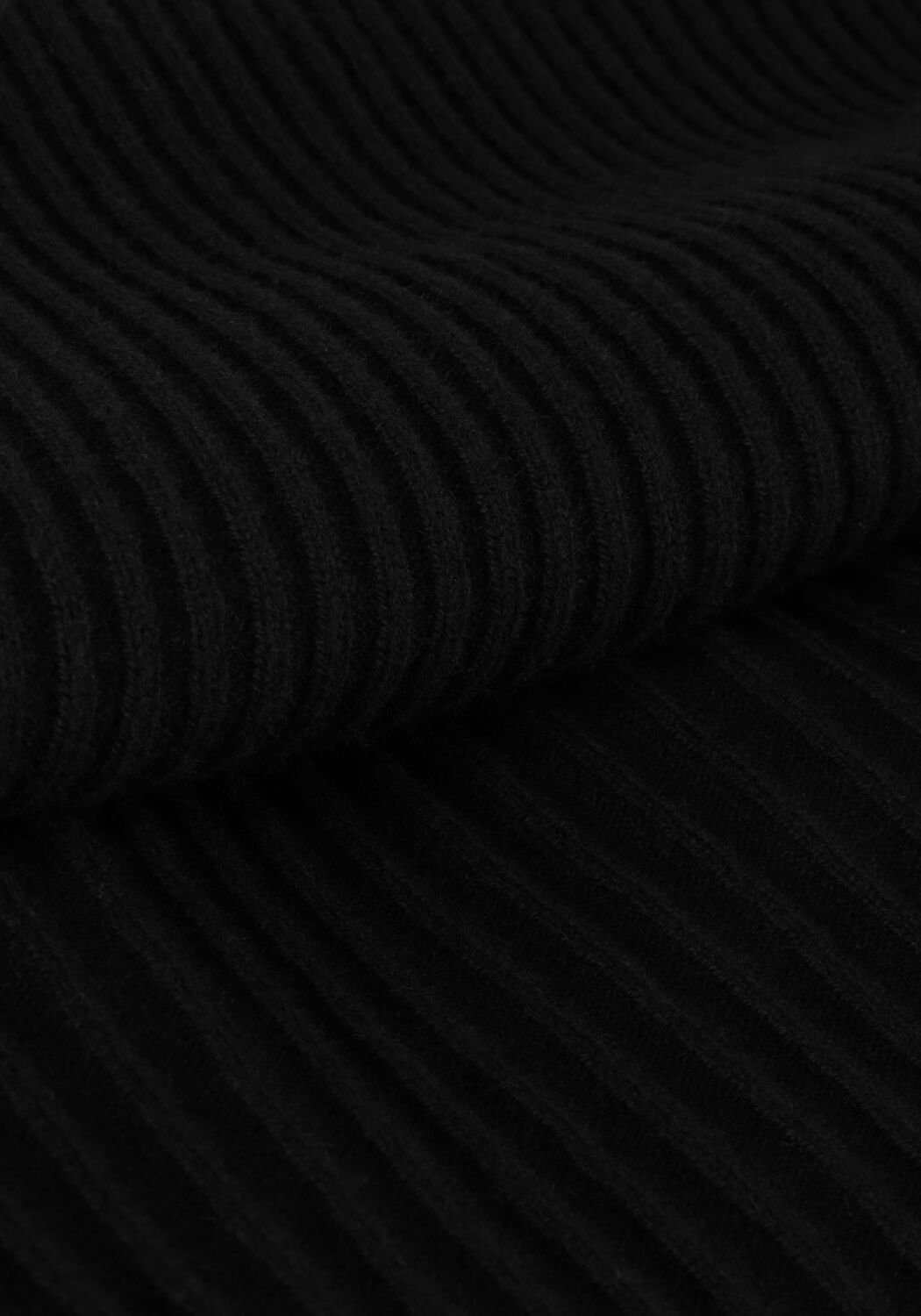 Zwarte GESTUZ Midi jurk ANTALIGZ WOOL DRESS - large