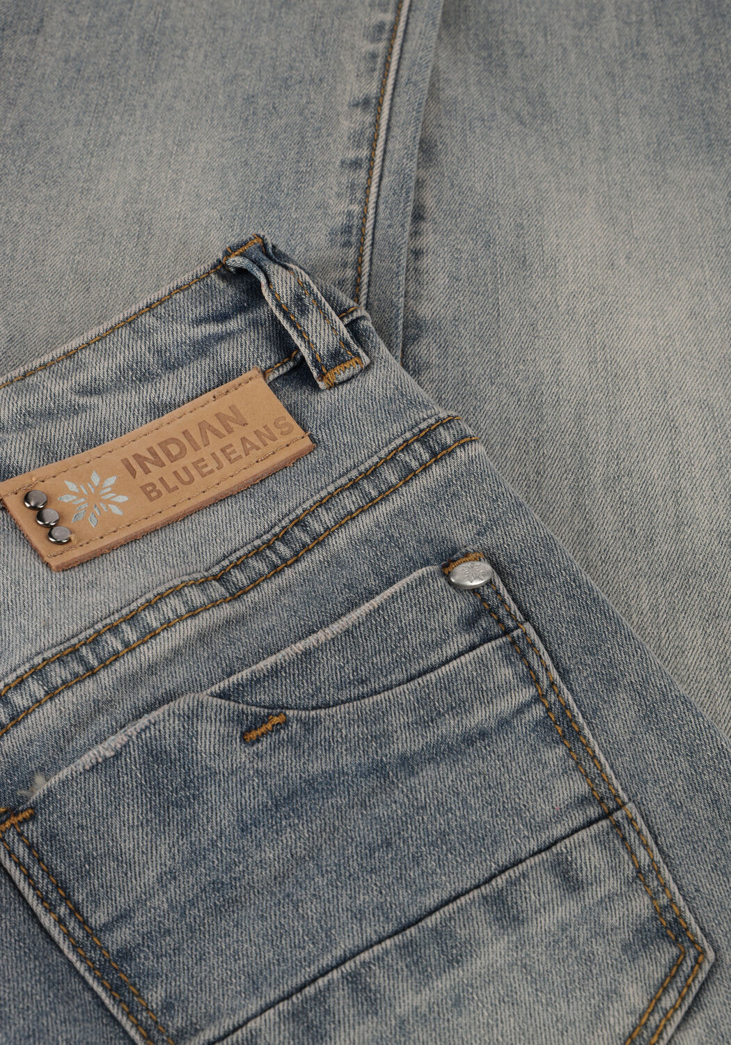 Lichtgrijze INDIAN BLUE JEANS Bootcut jeans FLARED FIT MEDIUM DENIM - large