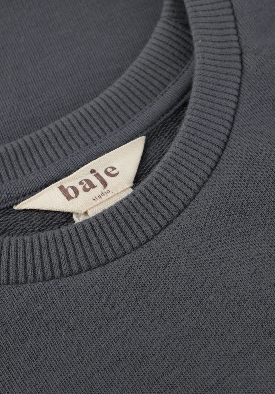 Blauwe BAJE STUDIO T-shirt MYLO - large