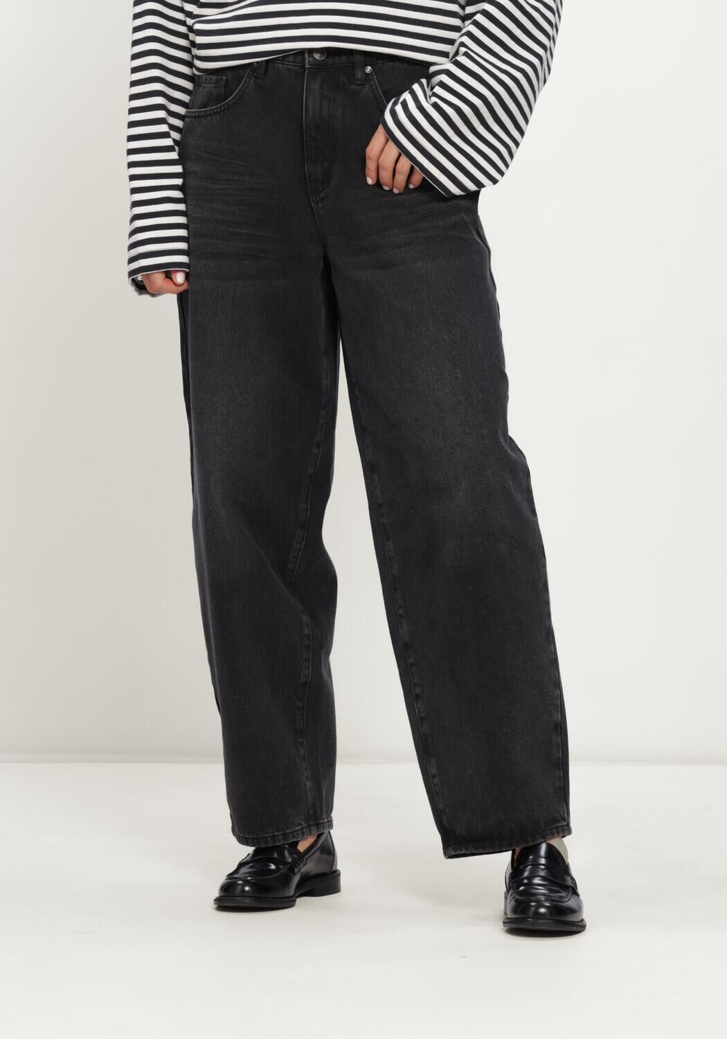 Antraciet CIRCLE OF TRUST Wide jeans ARIA DNM - large
