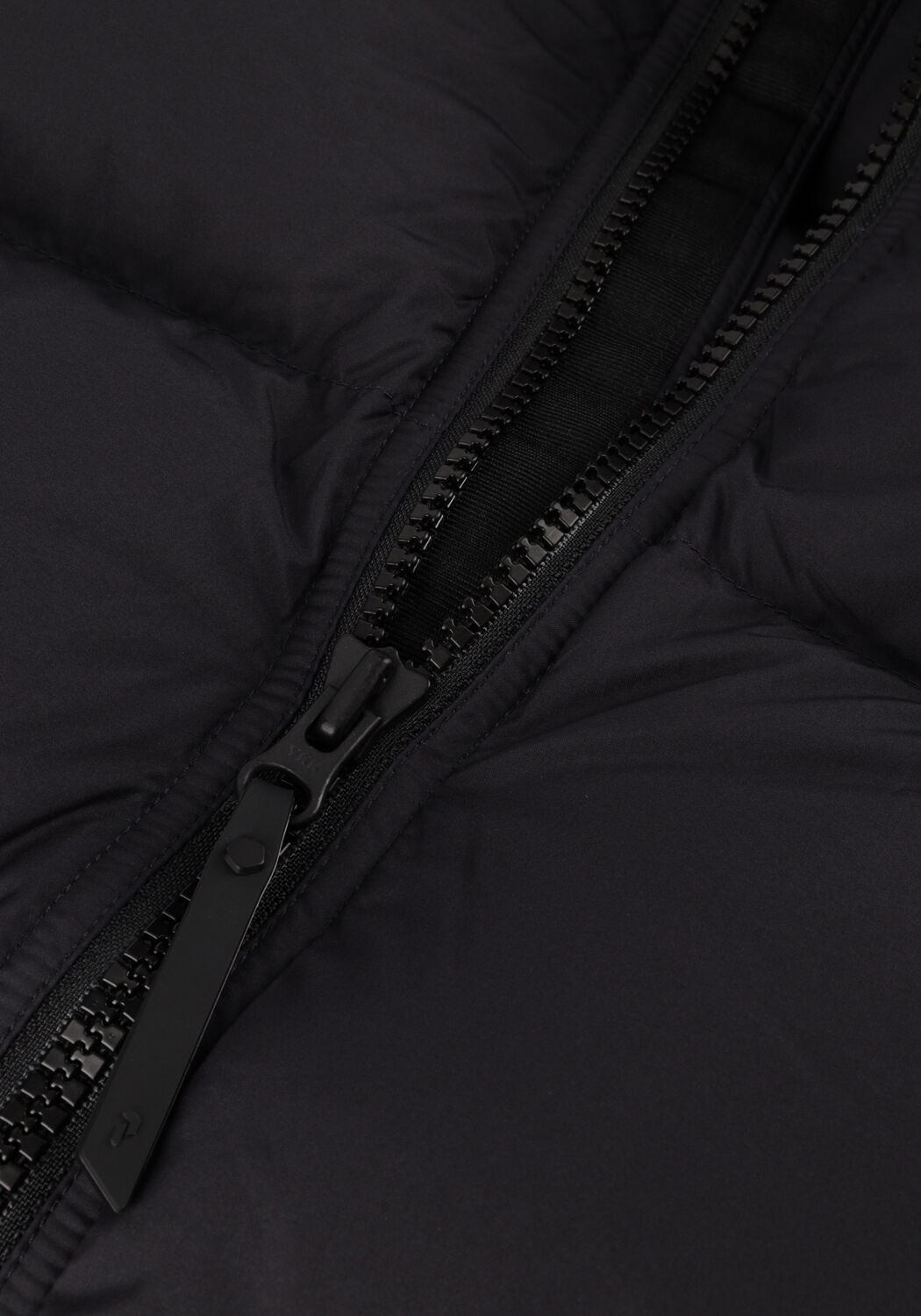 Zwarte PEAK PERFORMANCE Gewatteerde jas RIVEL JACKET - large