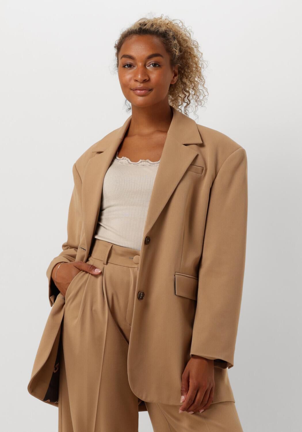JANICE Dames Blazers Buddy Camel
