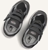 Grijze NEW BALANCE Lage sneakers IV2002 Grijze NEW BALANCE Lage sneakers IV2002 - medium