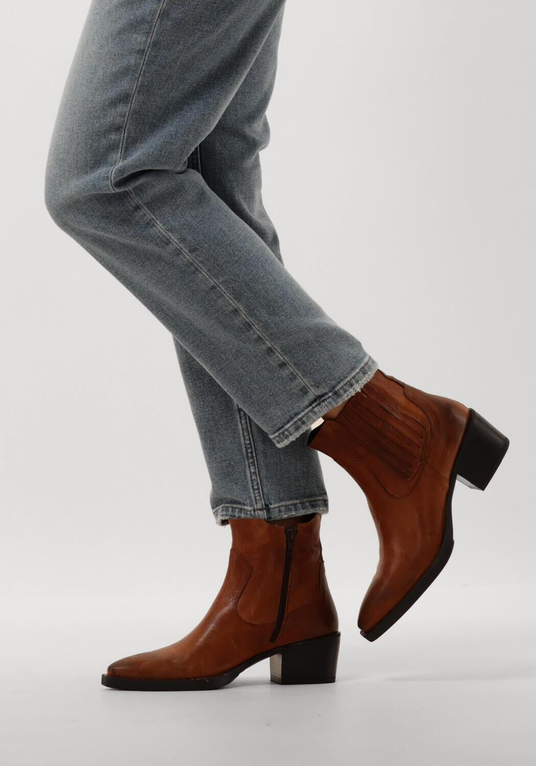 Bruine BLASZ Enkellaarsjes 34 - large