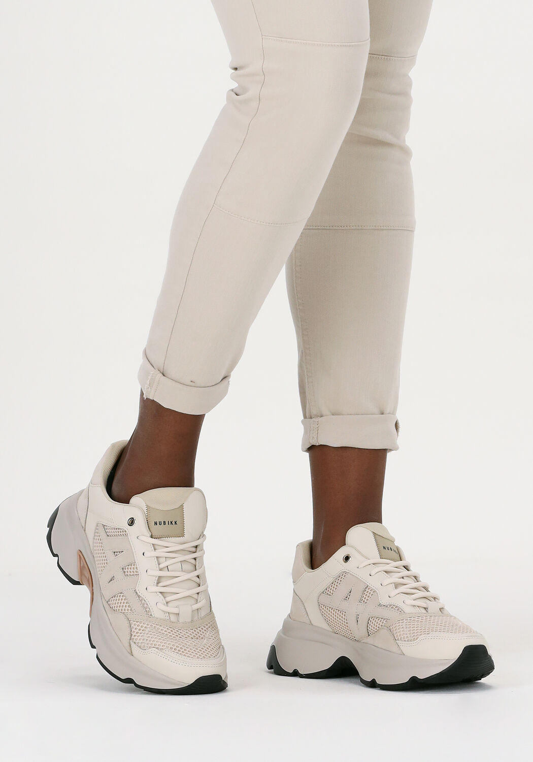 Beige NUBIKK Lage sneakers ROSS TREK L - large