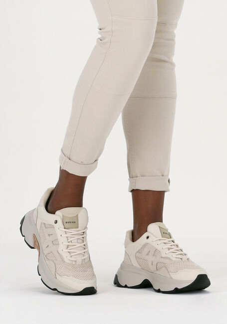Beige NUBIKK Lage sneakers ROSS TREK L - large