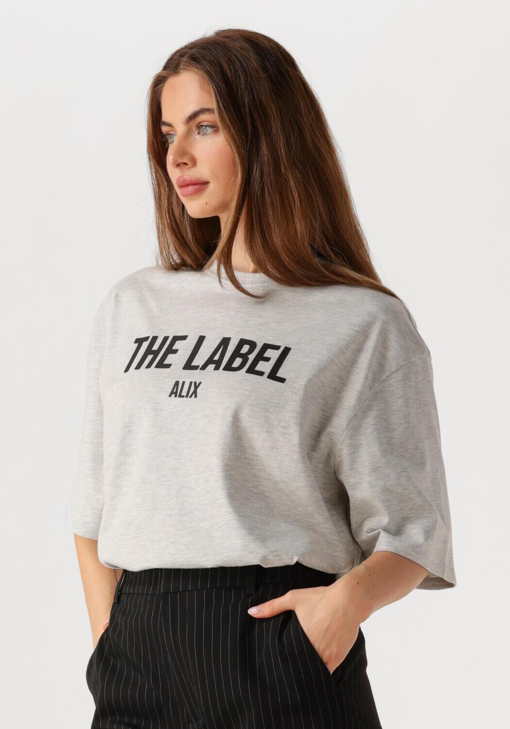 ALIX THE LABEL Dames Tops & T-shirts Ladies Knitted The Label Tshirt Grijs