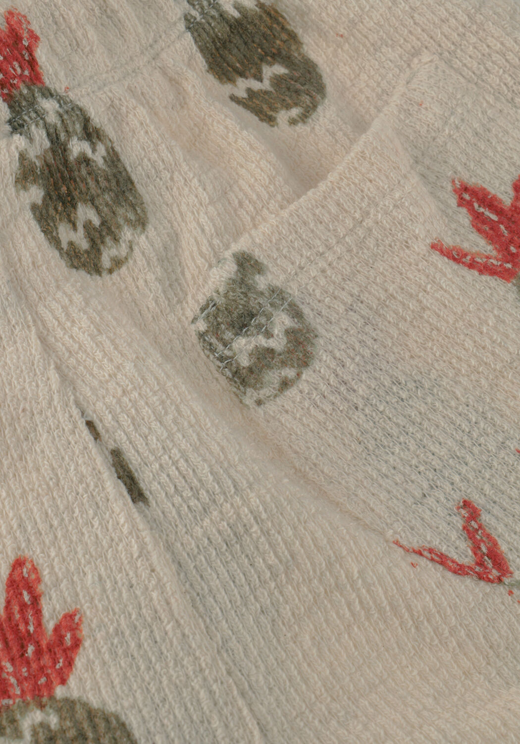 Ecru PLAY UP Korte broek PRINTED EMBELLISHED JERSEY SHORTS - large