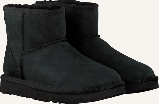 Zwarte UGG Vachtlaarzen W CLASSIC MINI Zwarte UGG Vachtlaarzen W CLASSIC MINI - large