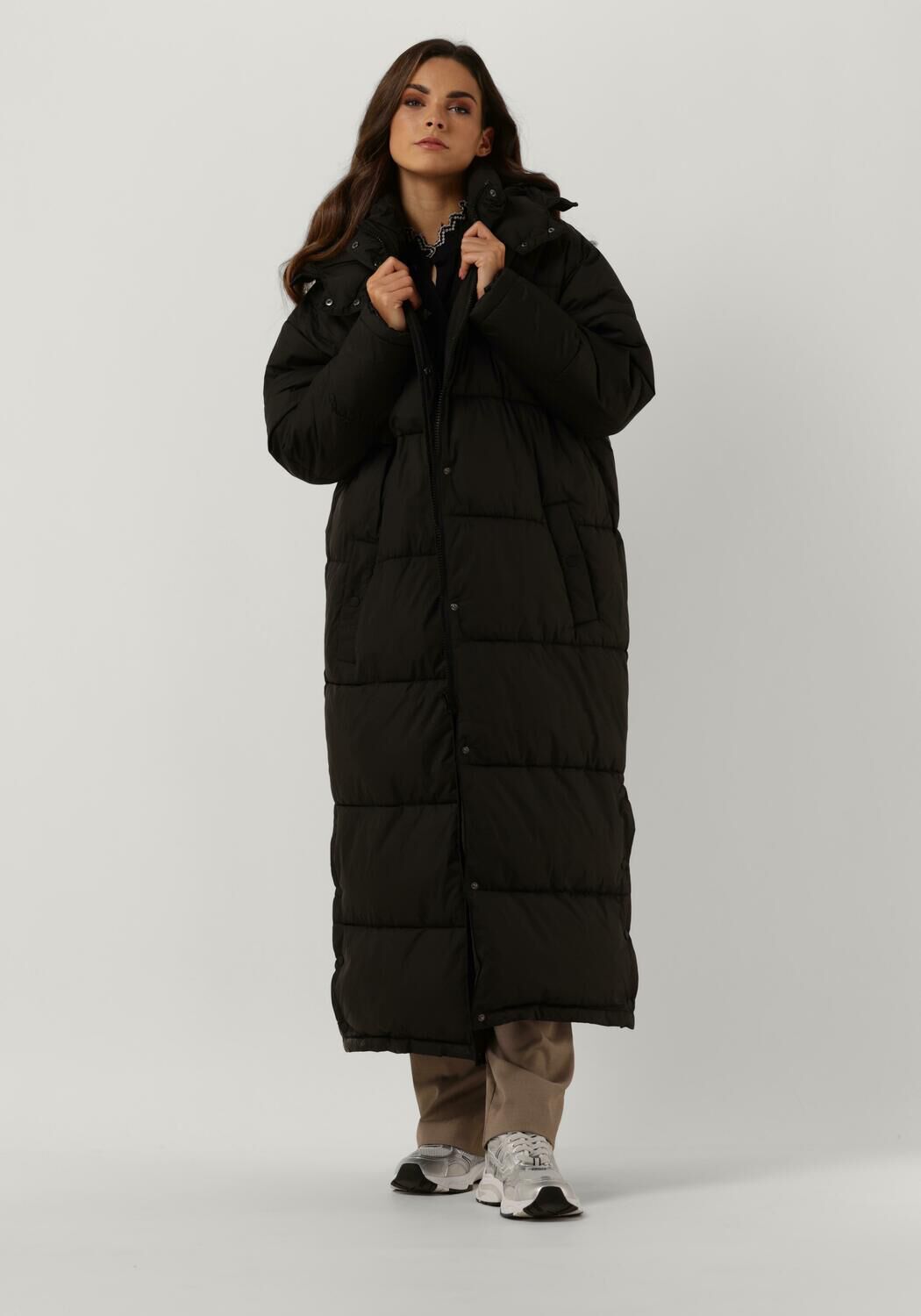 Puffer jacket dames lang zwart shop