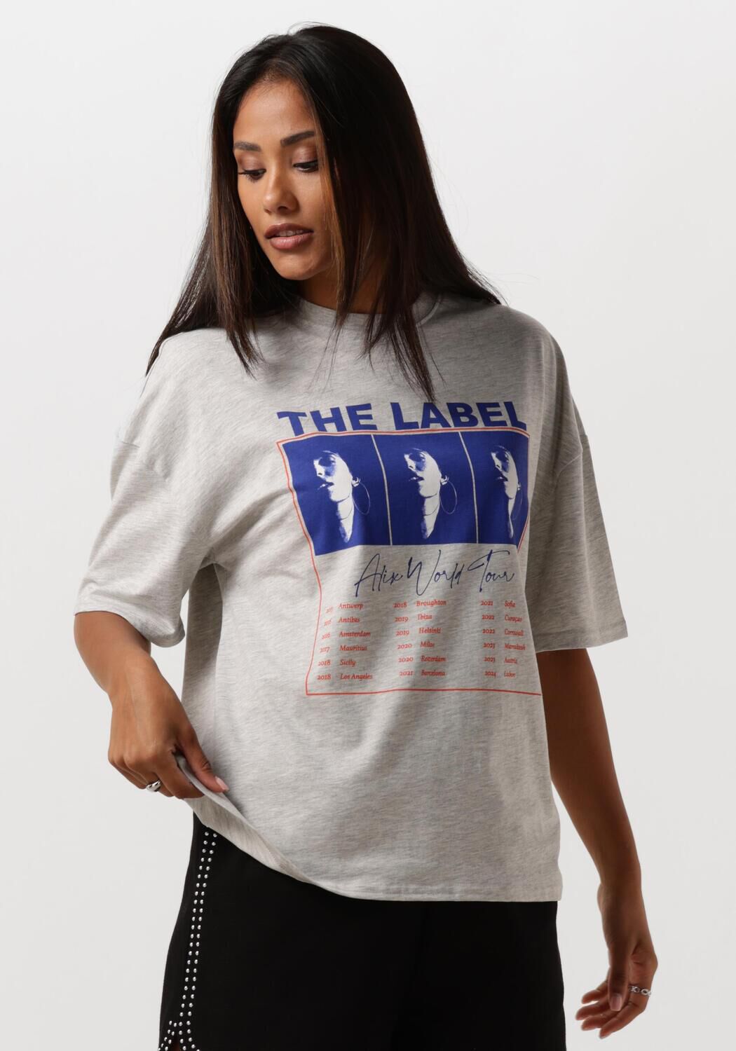 ALIX THE LABEL Dames Tops & T-shirts Ladies Knitted Alix World Tour T-shirt Grijs