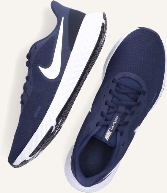 Blauwe NIKE Lage sneakers REVOLUTION 5 Blauwe NIKE Lage sneakers REVOLUTION 5 - large