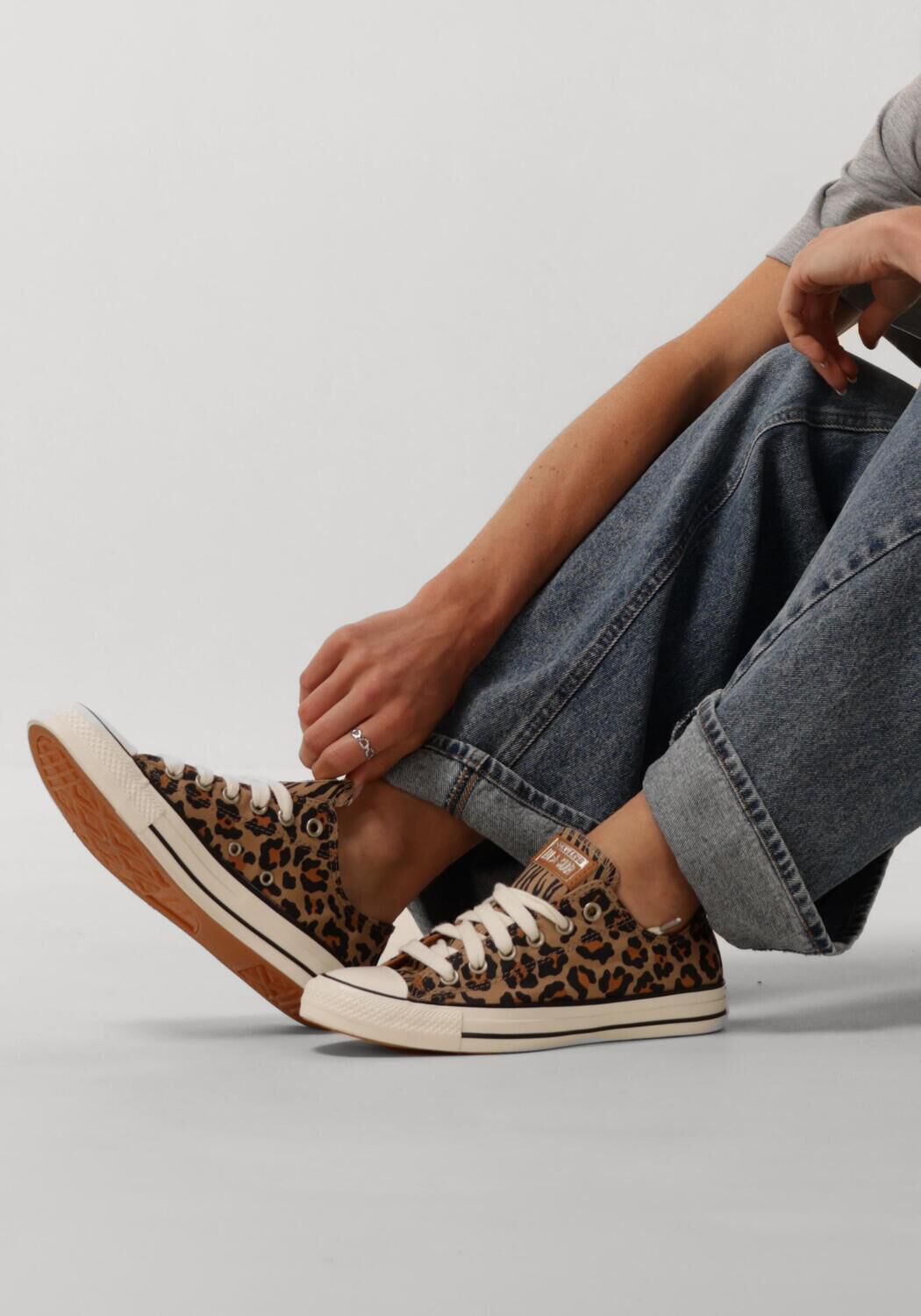 Zwarte CONVERSE Lage sneakers CHUCK TAYLOR ALL STAR LEO - large