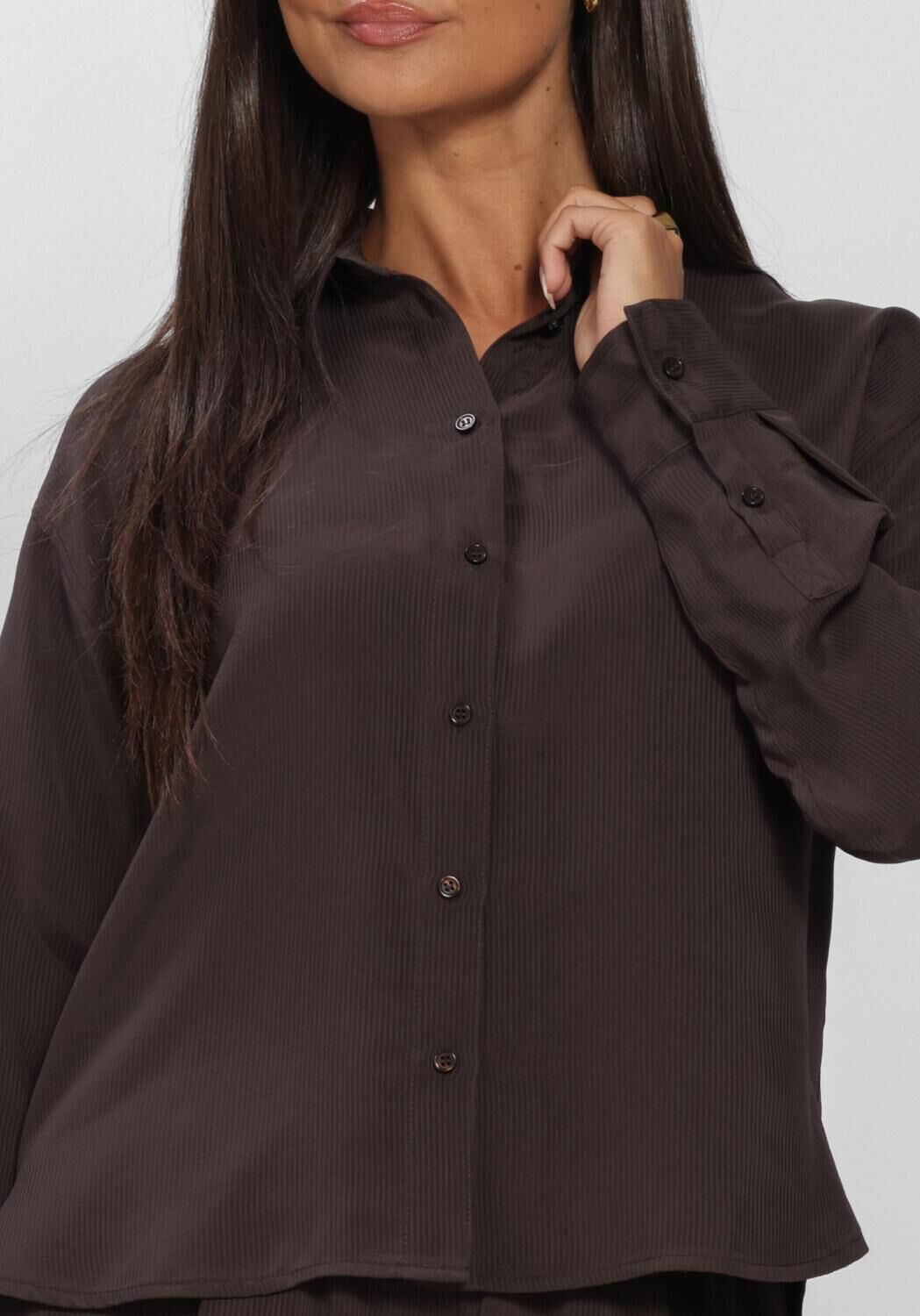 Bruine BY-BAR Blouses KRIS SATIN STRIPE BLOUSE - large