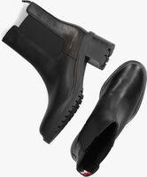 Zwarte TOMMY HILFIGER Chelsea boots OUTDOOR CHELSEA MID HEEL BOOT - medium