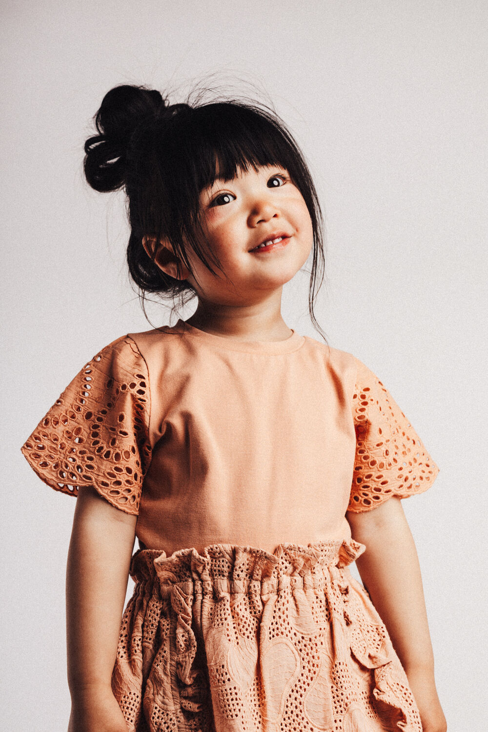 Perzik BAJE STUDIO T-shirt BLESS - large