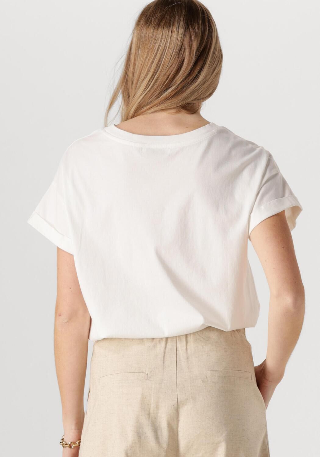 NUKUS Dames Tops & T-shirts Meike Shirt The Sunday Wit