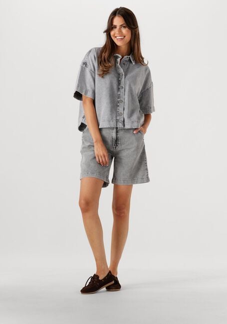 Lichtgrijze MY ESSENTIAL WARDROBE Blouses MALOMW143 BOXY SHORT SHIRT - large