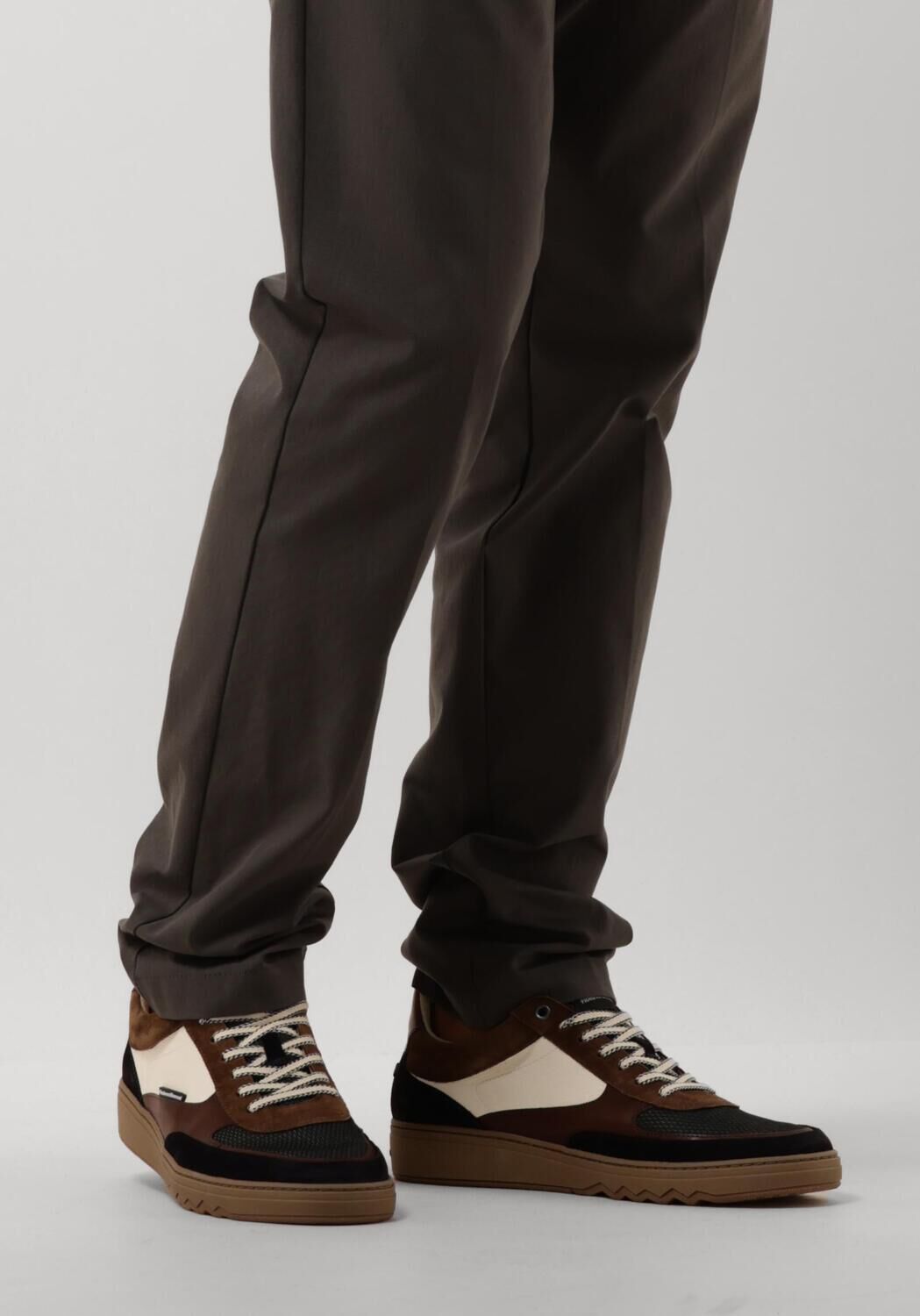 Cognac FLORIS VAN BOMMEL Lage sneakers SFM-10143 KUPSTER - large