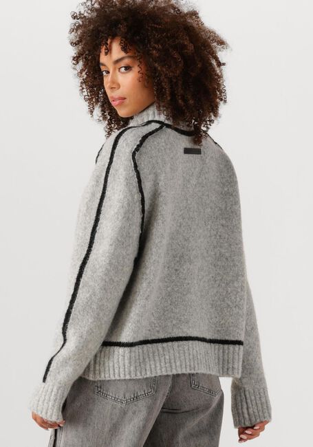 Lichtgrijze HAUTE L'AMITIÉ Trui TOBY HEM LINE KNIT - large