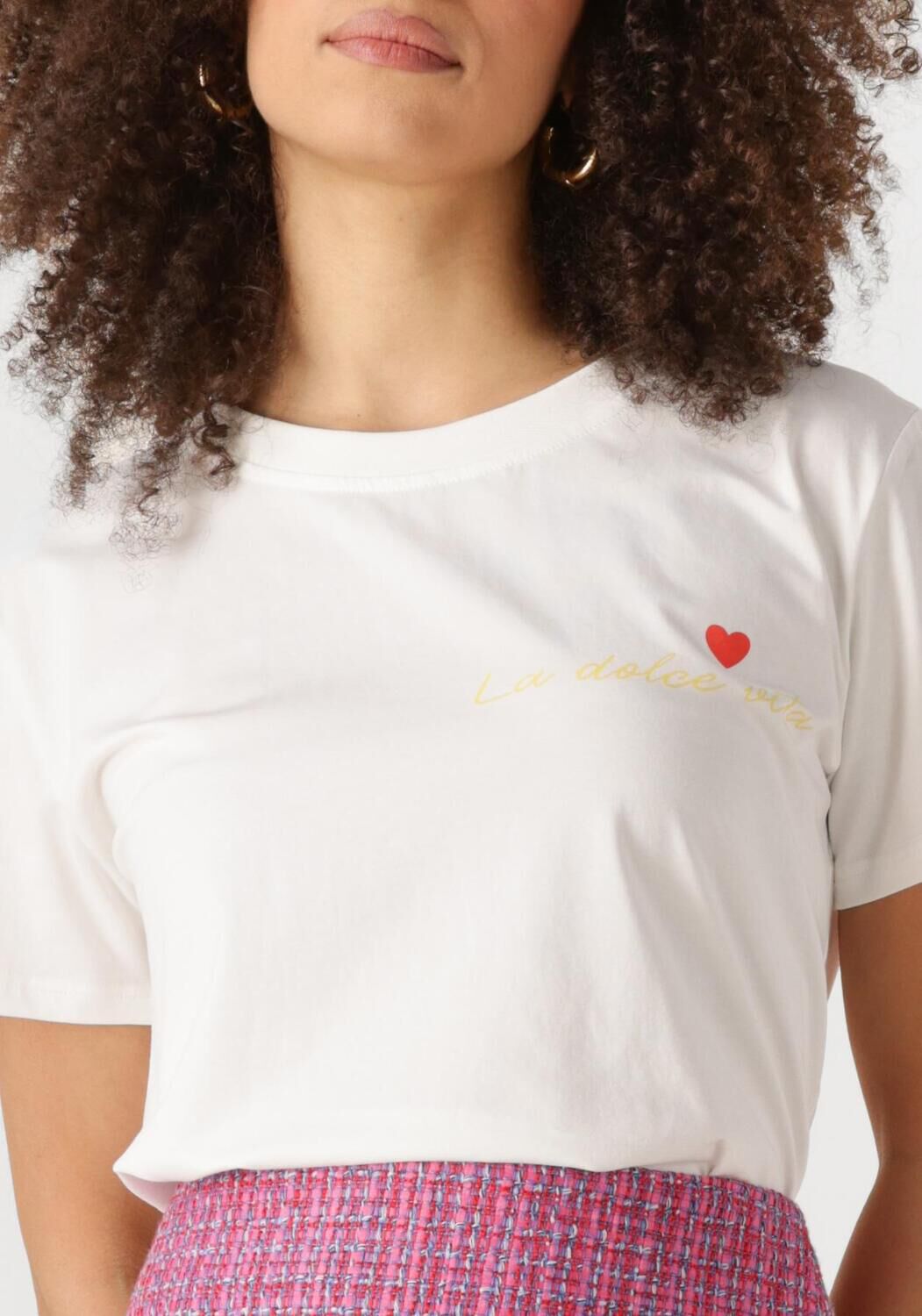 YDENCE Dames Tops & T-shirts T-shirt La Dolce Vita Wit