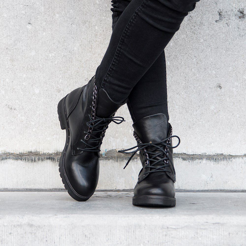 Mjus veterboots on sale zwart