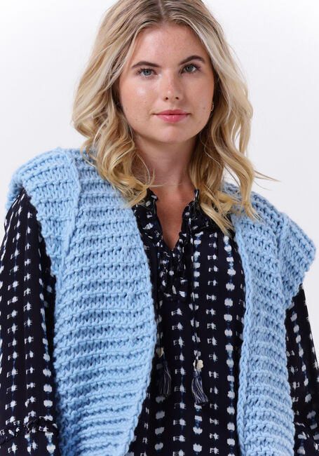 Lichtblauwe NOTRE-V Gilet KNIT GILET - large