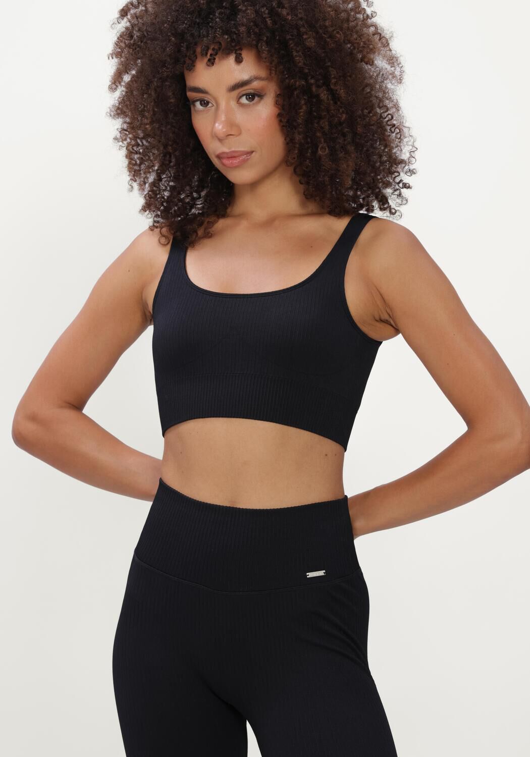 Zwarte AIM'N Top RIBBED SEAMLESS BRA - large