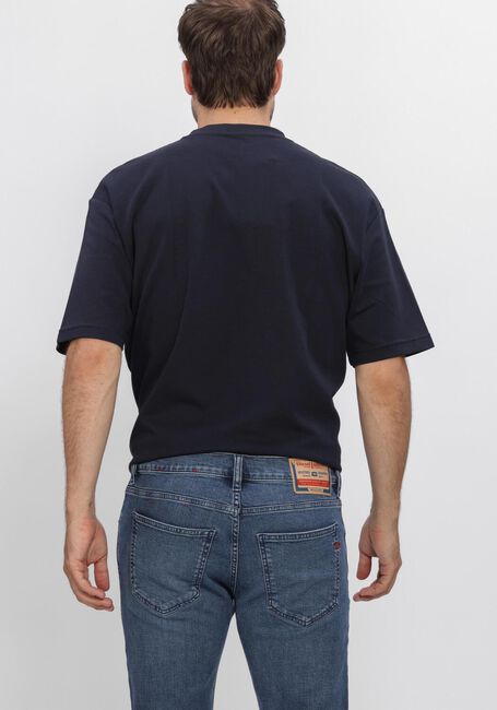 Donkerblauwe SELECTED MEN T-shirt SLHLOOSEOSCAR SS O-NECK TEE NOOS - large