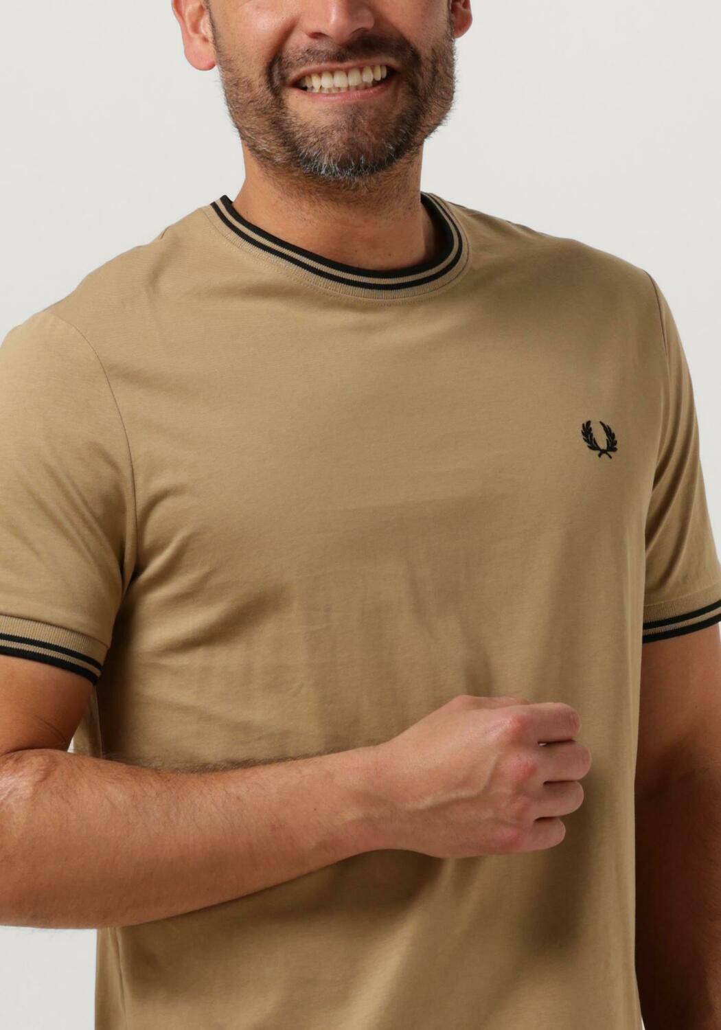FRED PERRY Heren Polo's & T-shirts Twin Tipped T-shirt Khaki