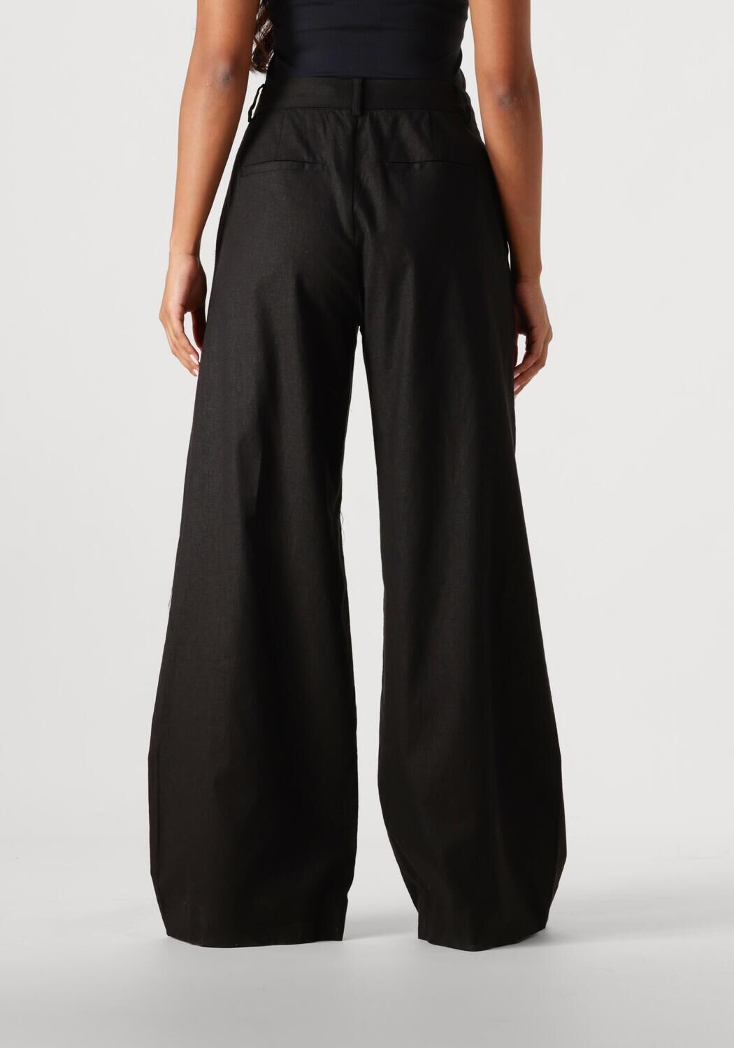 GESTUZ Dames Broeken Elarahgz Linen Hw Pants Zwart