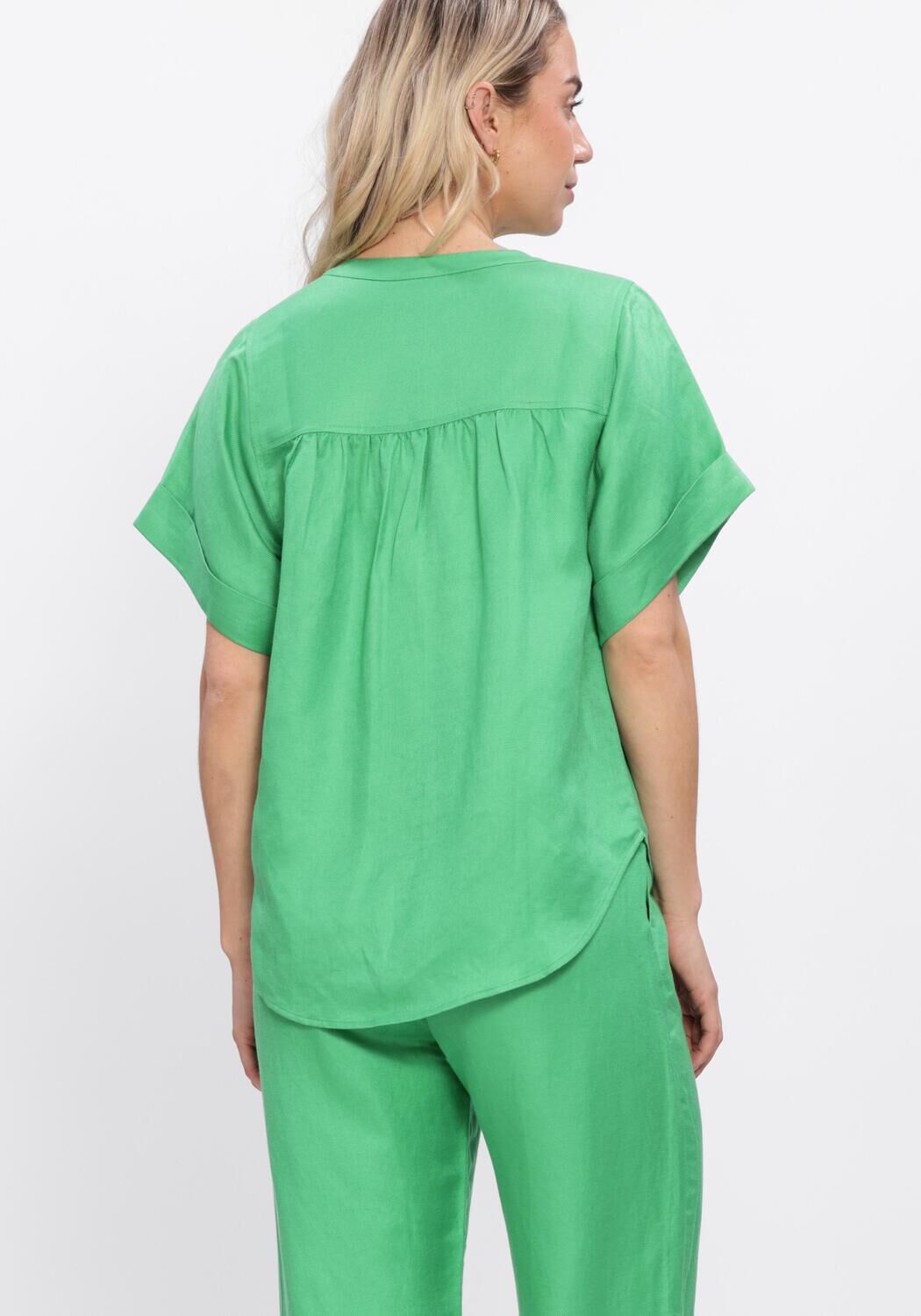Groene MINUS Blouses MSJUNO LINEN BLOUSE - large