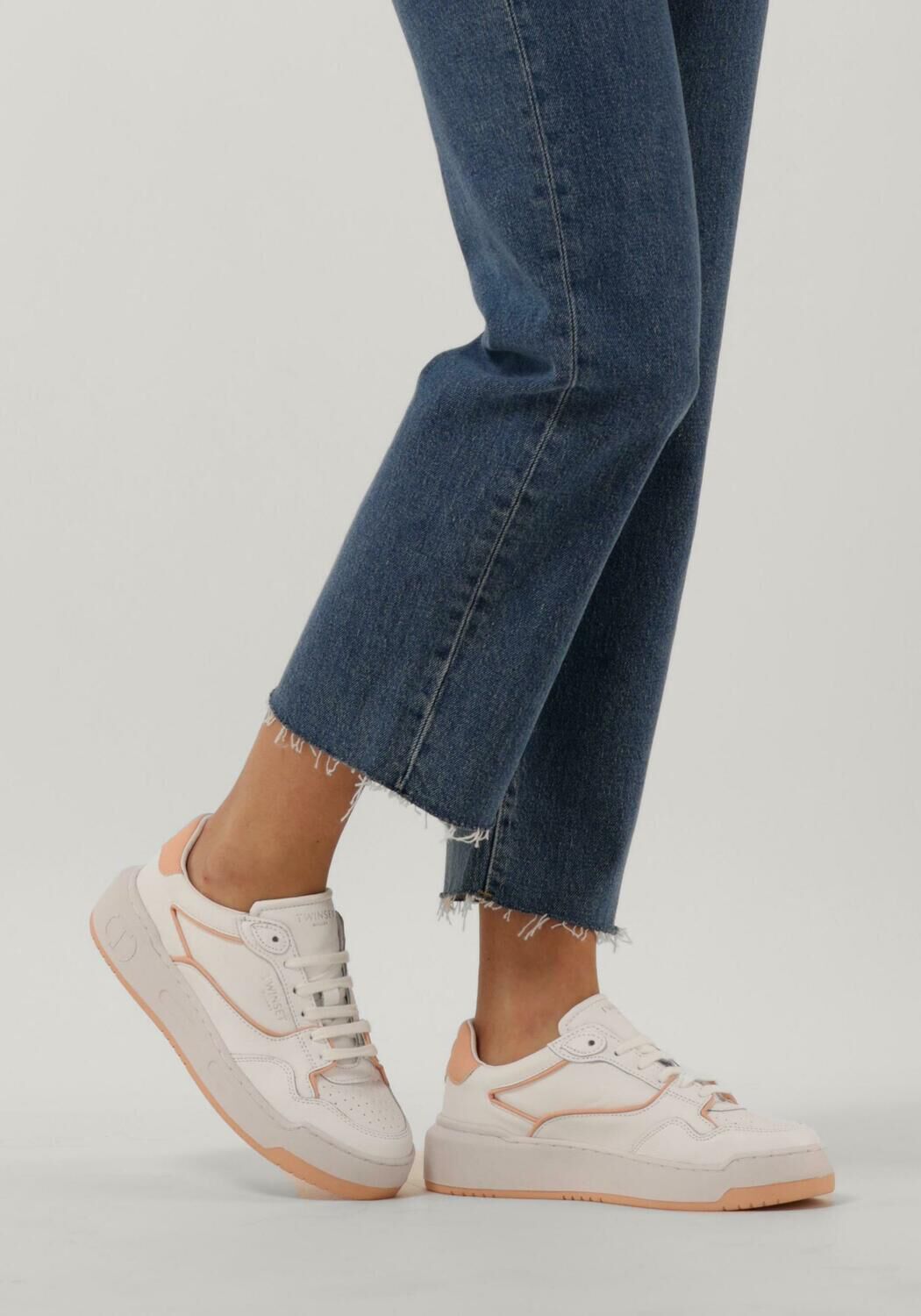 Witte TWINSET MILANO Lage sneakers 231TCP080 - large