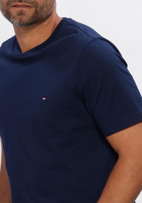 Donkerblauwe TOMMY HILFIGER T-shirt ESS SEASONAL REG FIT SOLID TEE - large
