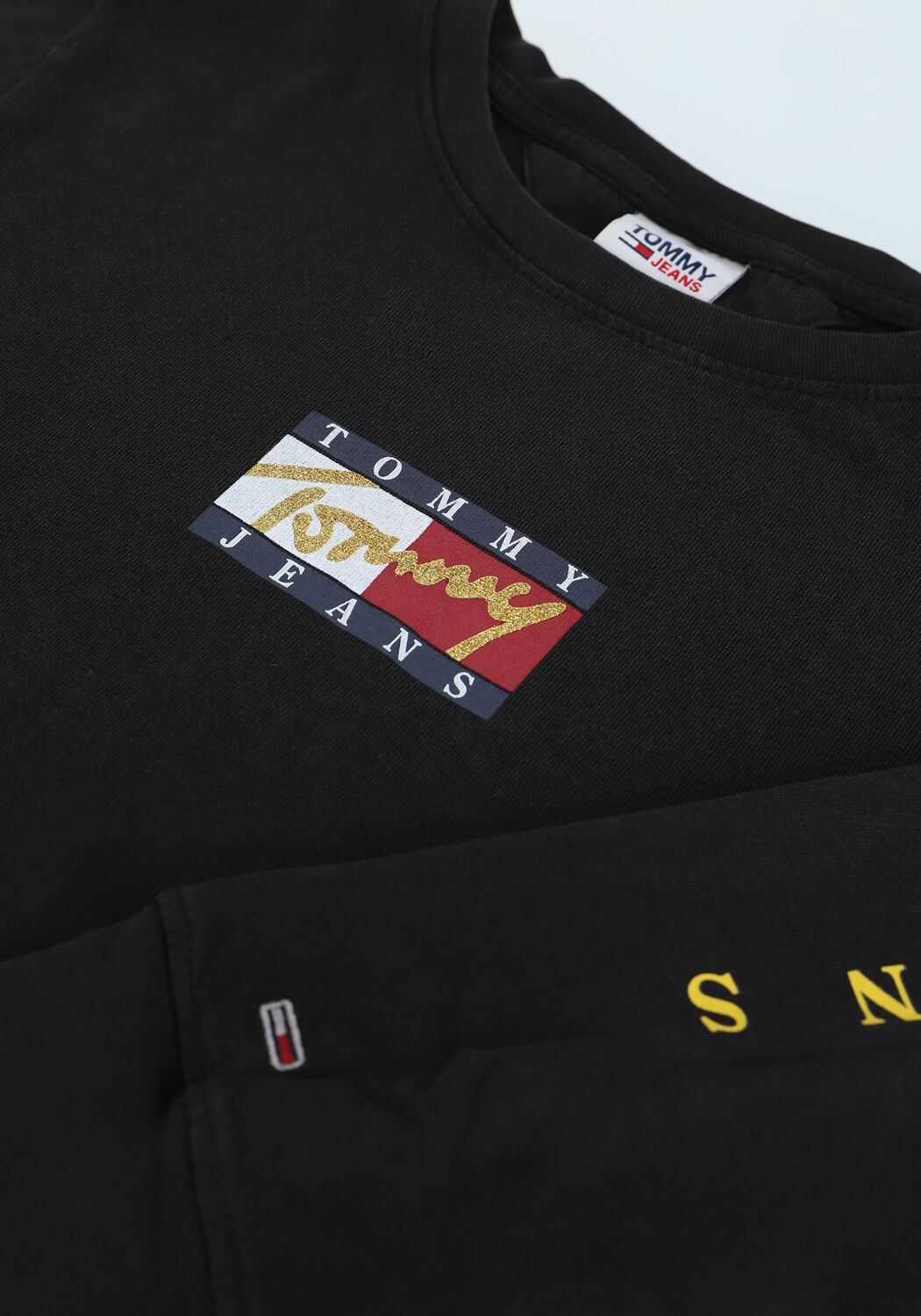 Zwarte TOMMY JEANS T-shirt TJW REG VINTAGE BRONZE 3 TEE L - large