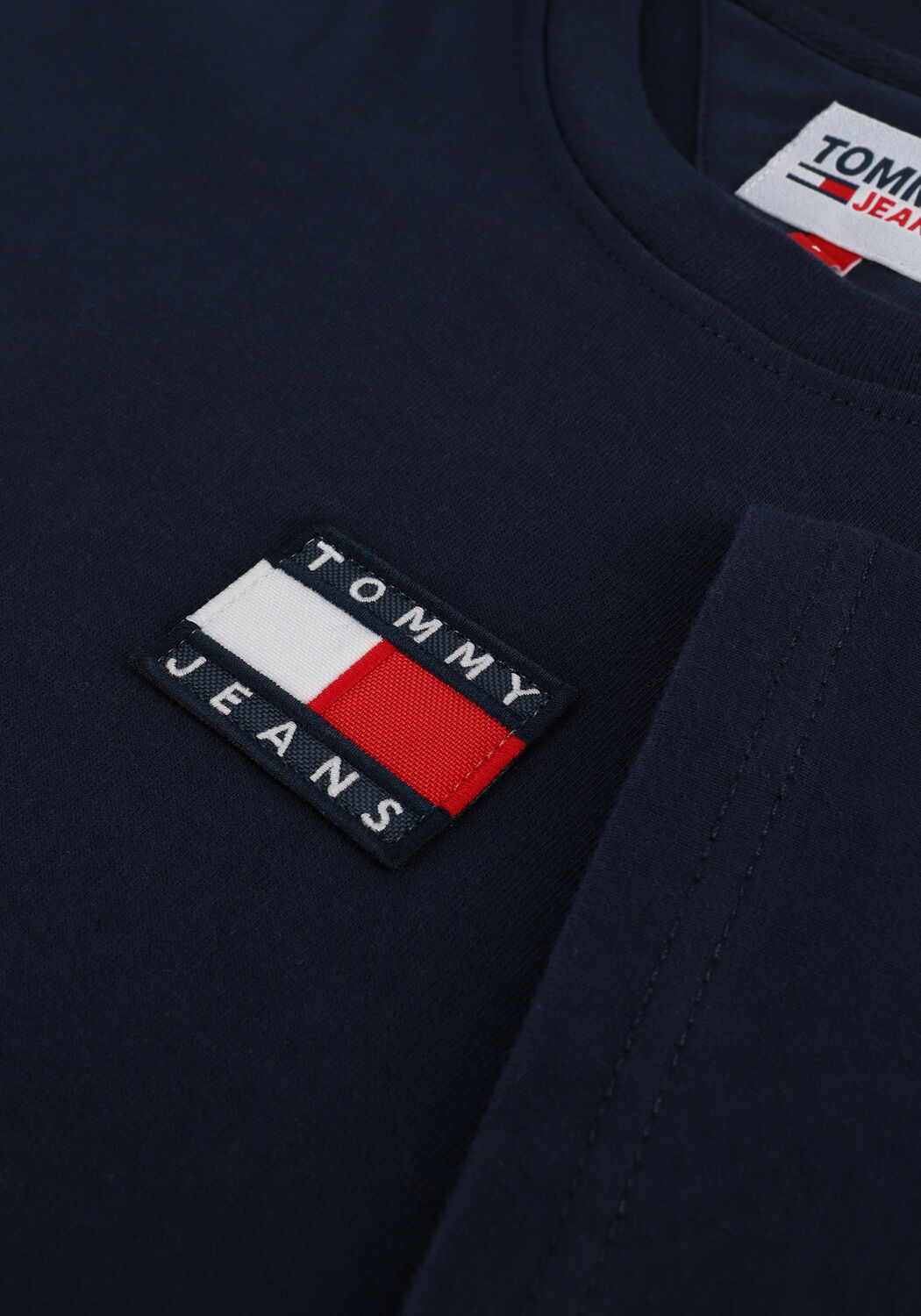 Donkerblauwe TOMMY JEANS T-shirt TJM TOMMY BADGE TEE - large