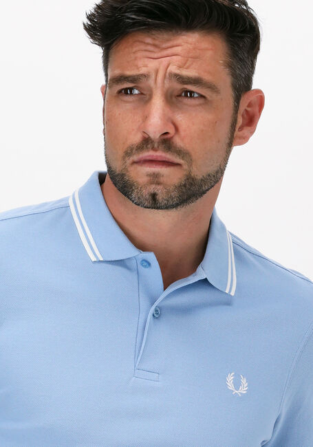 Lichtblauwe FRED PERRY Polo TWIN TIPPED FRED PERRY SHIRT - large
