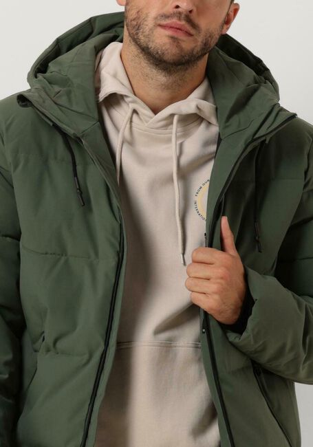 Olijf WOODBIRD Gewatteerde jas WBJOSEPH TECH JACKET - large