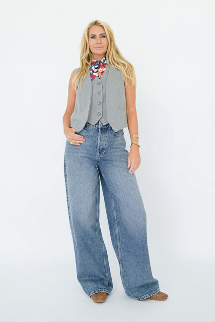 Lichtgrijze EST'SEVEN Tops & T-shirts IMANE SINGLET - large