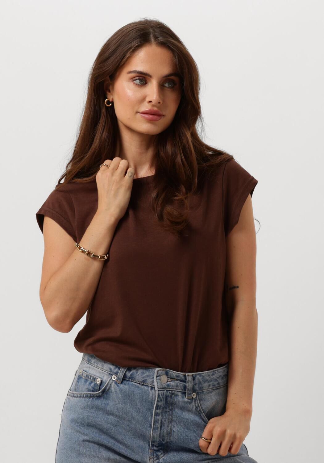 CC HEART Dames Tops & T-shirts Basic T-shirt Bruin