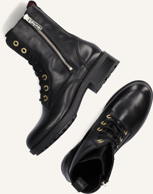 Zwarte TOMMY HILFIGER Veterboots TH ESSENTIALS BIKER BOOT Zwarte TOMMY HILFIGER Veterboots TH ESSENTIALS BIKER BOOT - large