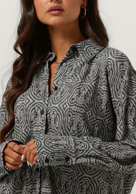 Zwarte ALIX THE LABEL Blouses LADIES KNITTED LEOPARD CRINKLE BLOUSE - large