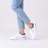 Witte REEBOK AD COURT WMN Lage sneakers - medium