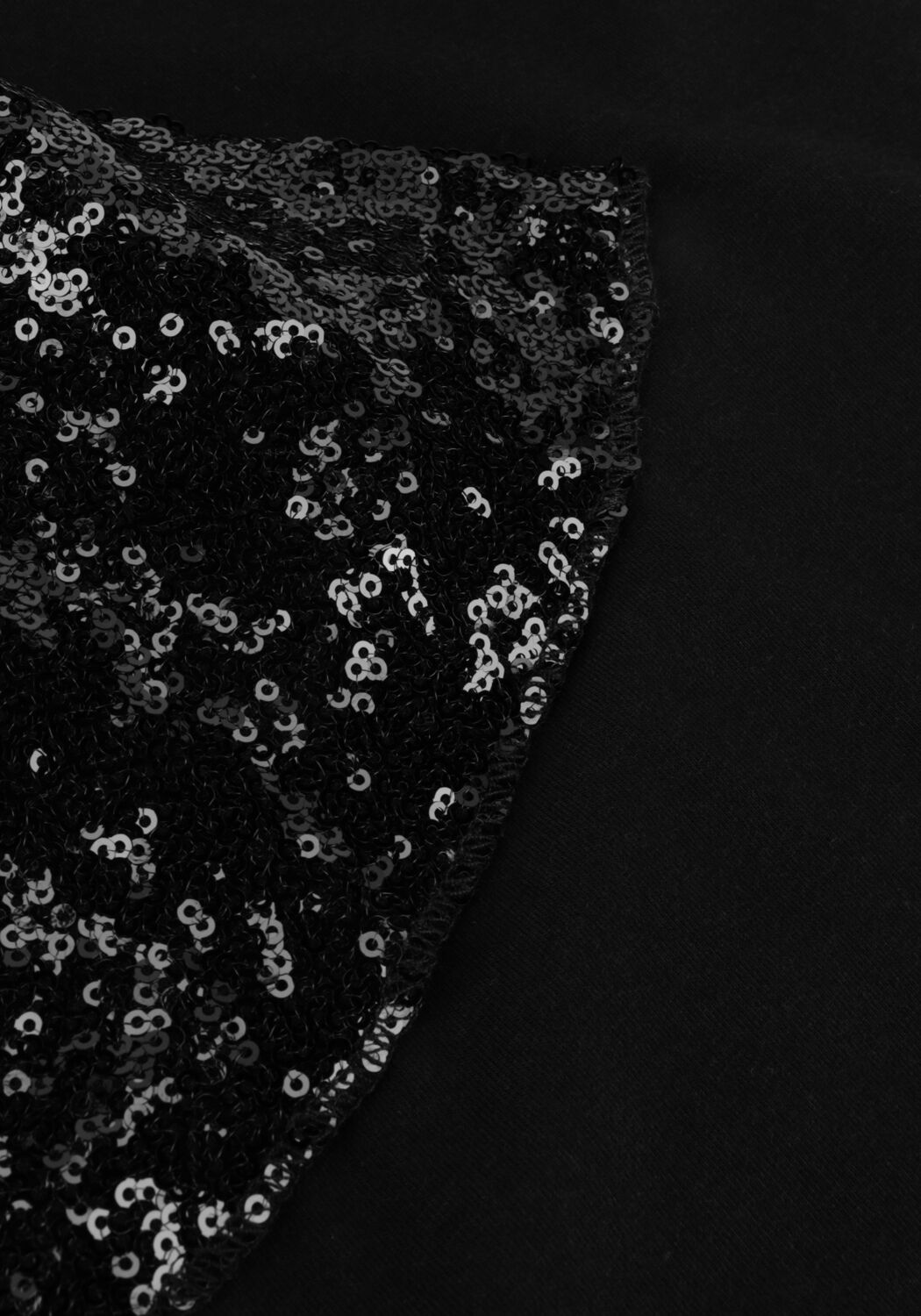 Zwarte MOS MOSH T-shirt PINTER O-S SEQUIN TEE - large