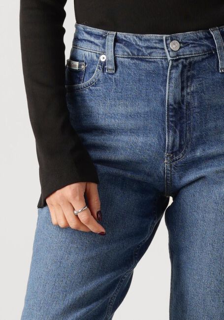 Blauwe CALVIN KLEIN Mom jeans MOM JEAN - large