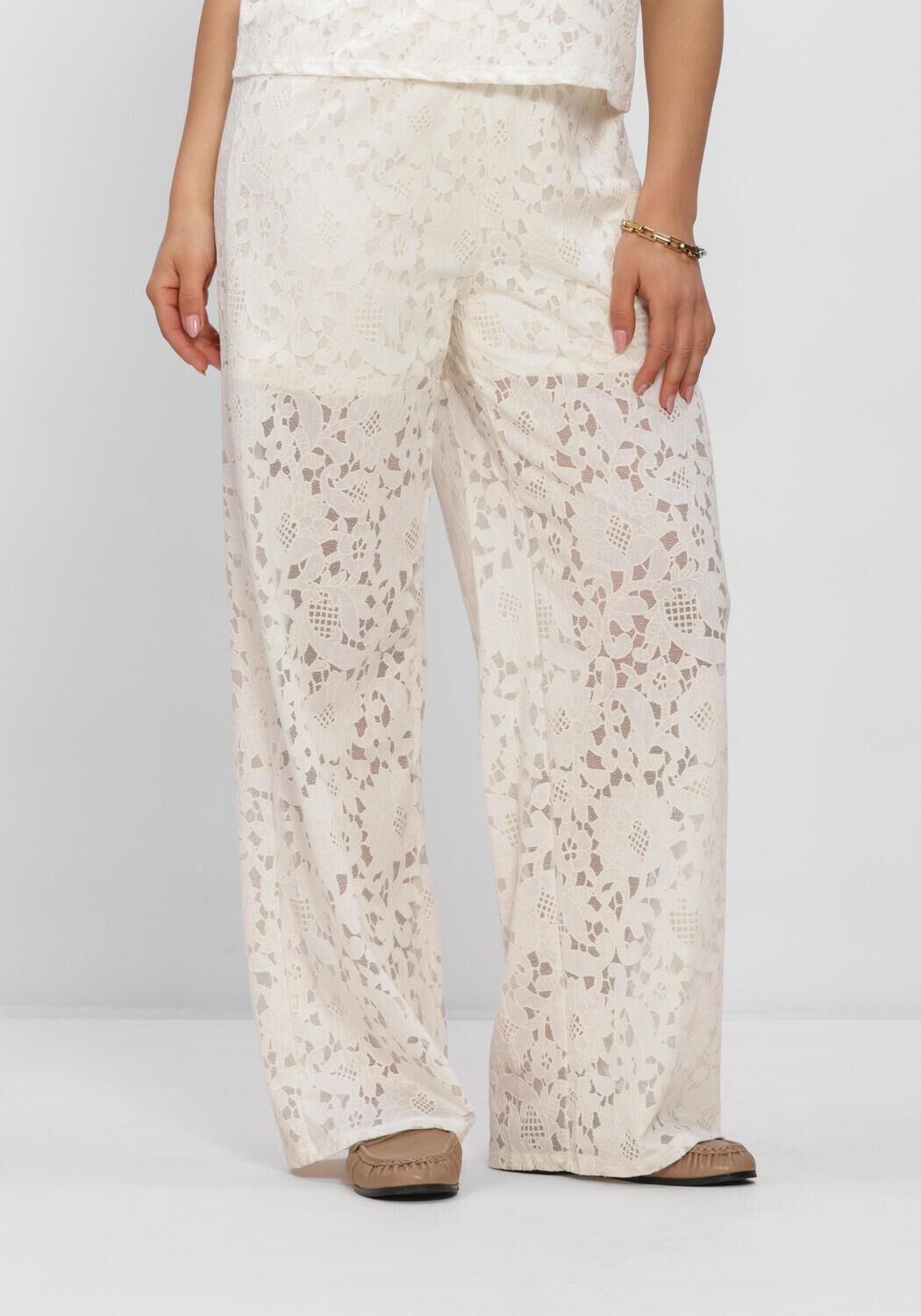 Witte OBJECT Wijde broek OBJBIANCA MW WIDE PANT - large